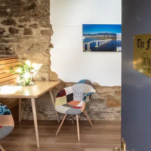  Apartment Sanctum Boutique